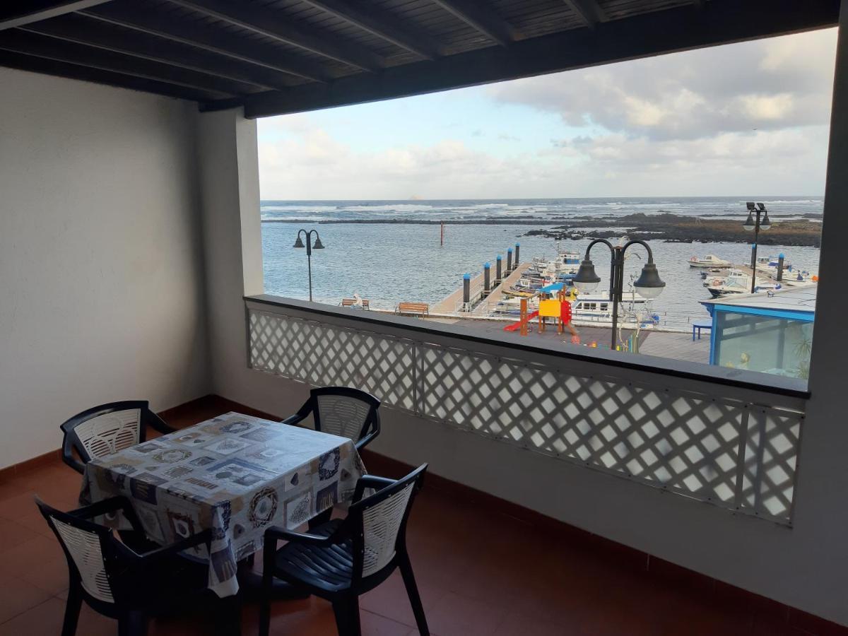 Orzola Frente Al Mar Apartamento Exterior foto